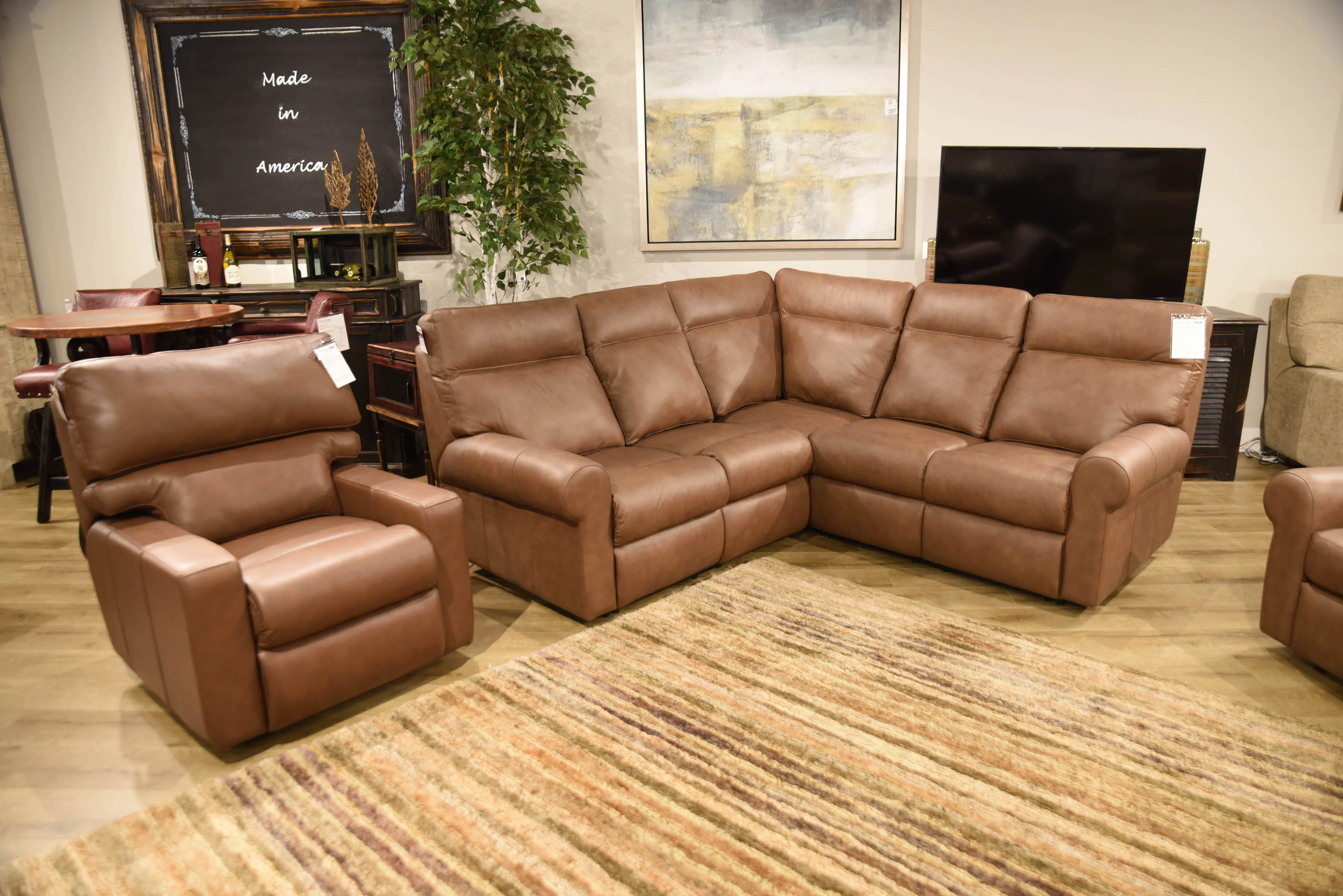 Omnia Brookhurst Sofa - Image 3