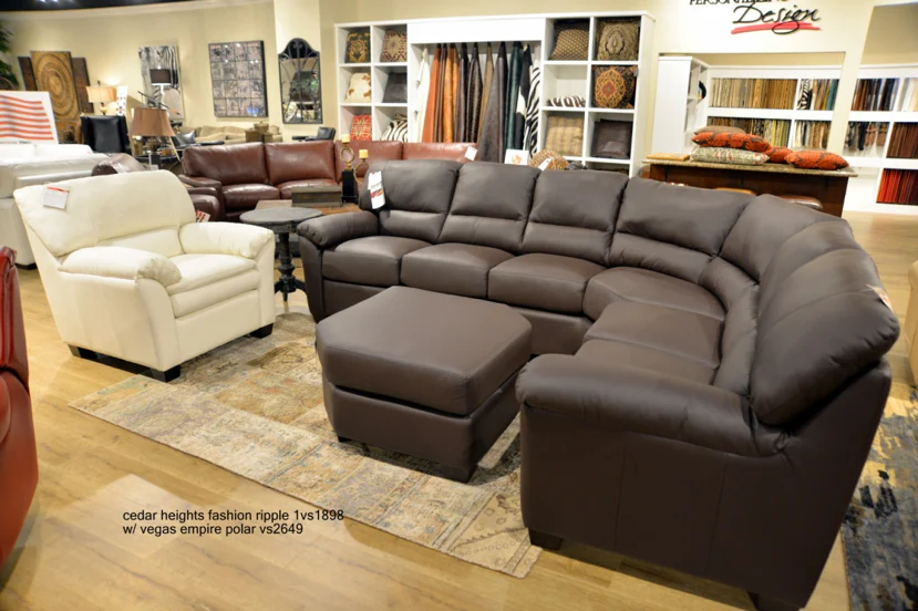 Omnia Cedar Heights Sectional - Image 3