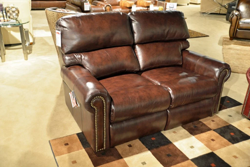 Omnia Connor Sectional - Image 5