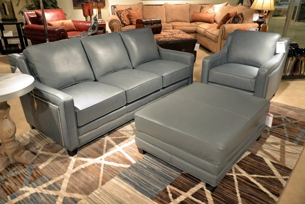 Omnia Fifth Avenue Sectional - Image 5