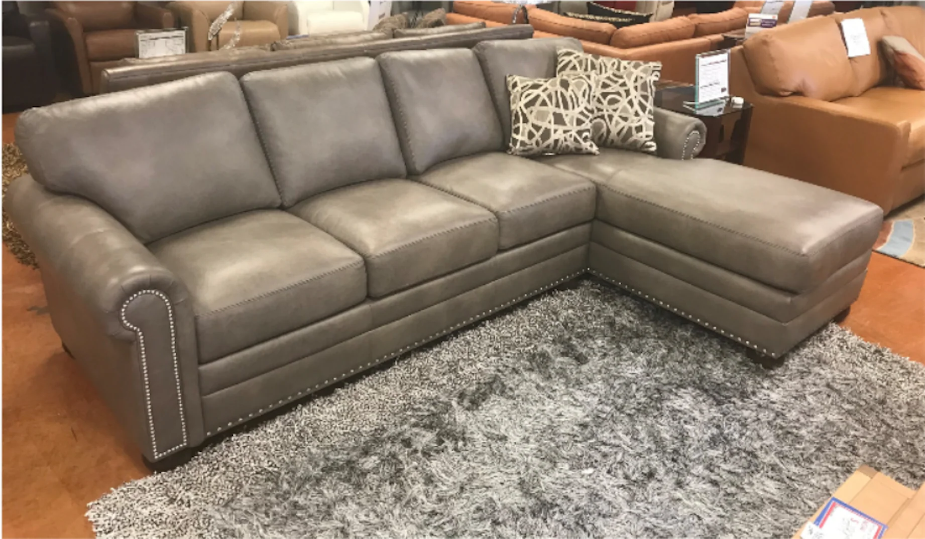 Omnia Georgia Sofa - Image 6