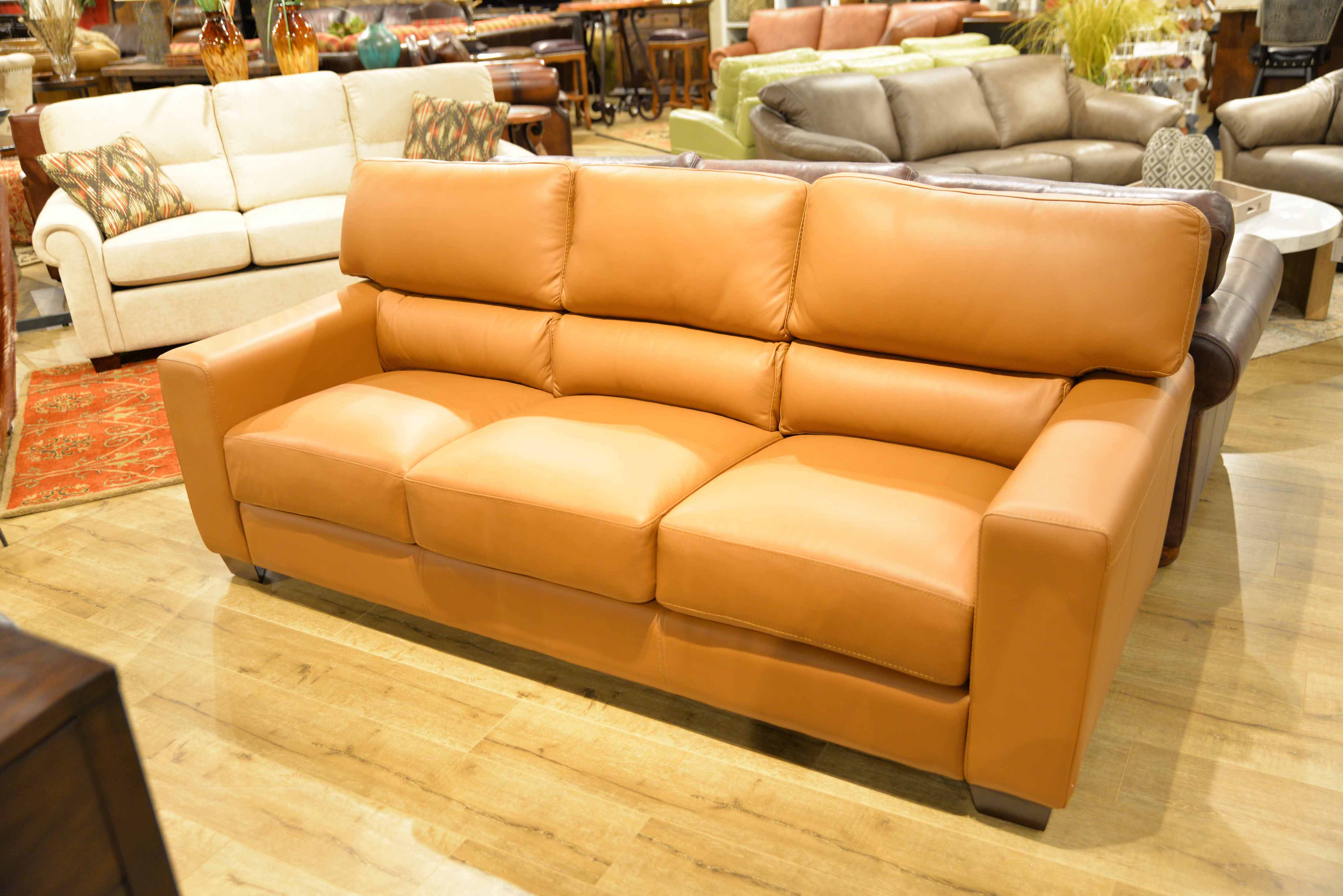Omnia Jacob Sofa - Image 3