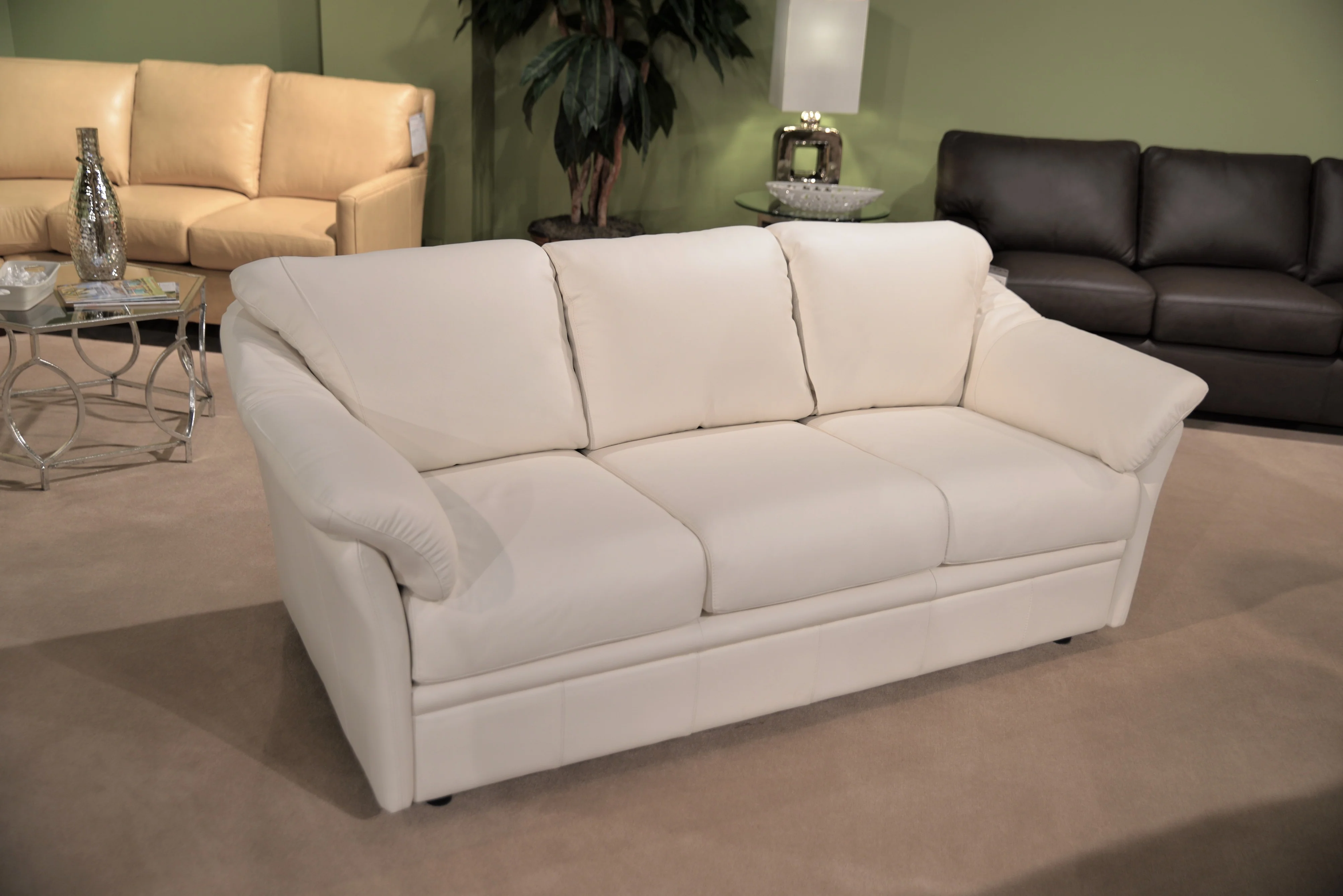 Omnia Salerno Sofa - Image 3