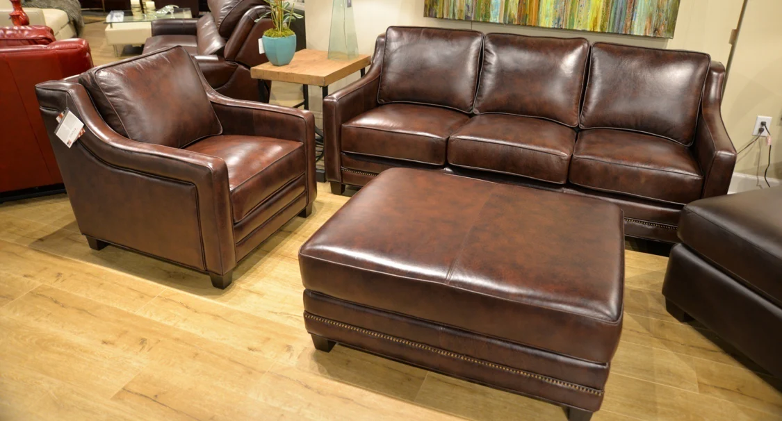 Omnia Times Square Sofa - Image 4